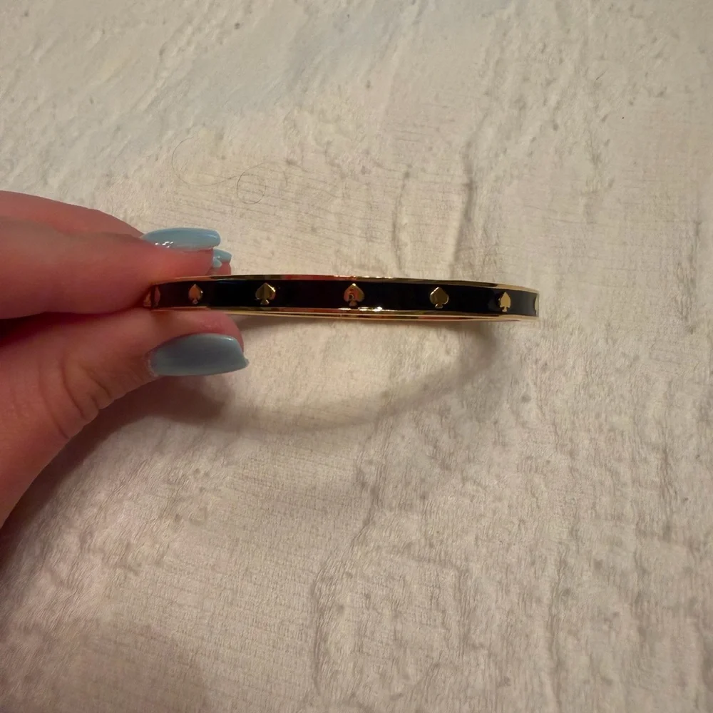 kate spade Spot The Spade Enamel Hinged Bangle - Picture 2 of 4